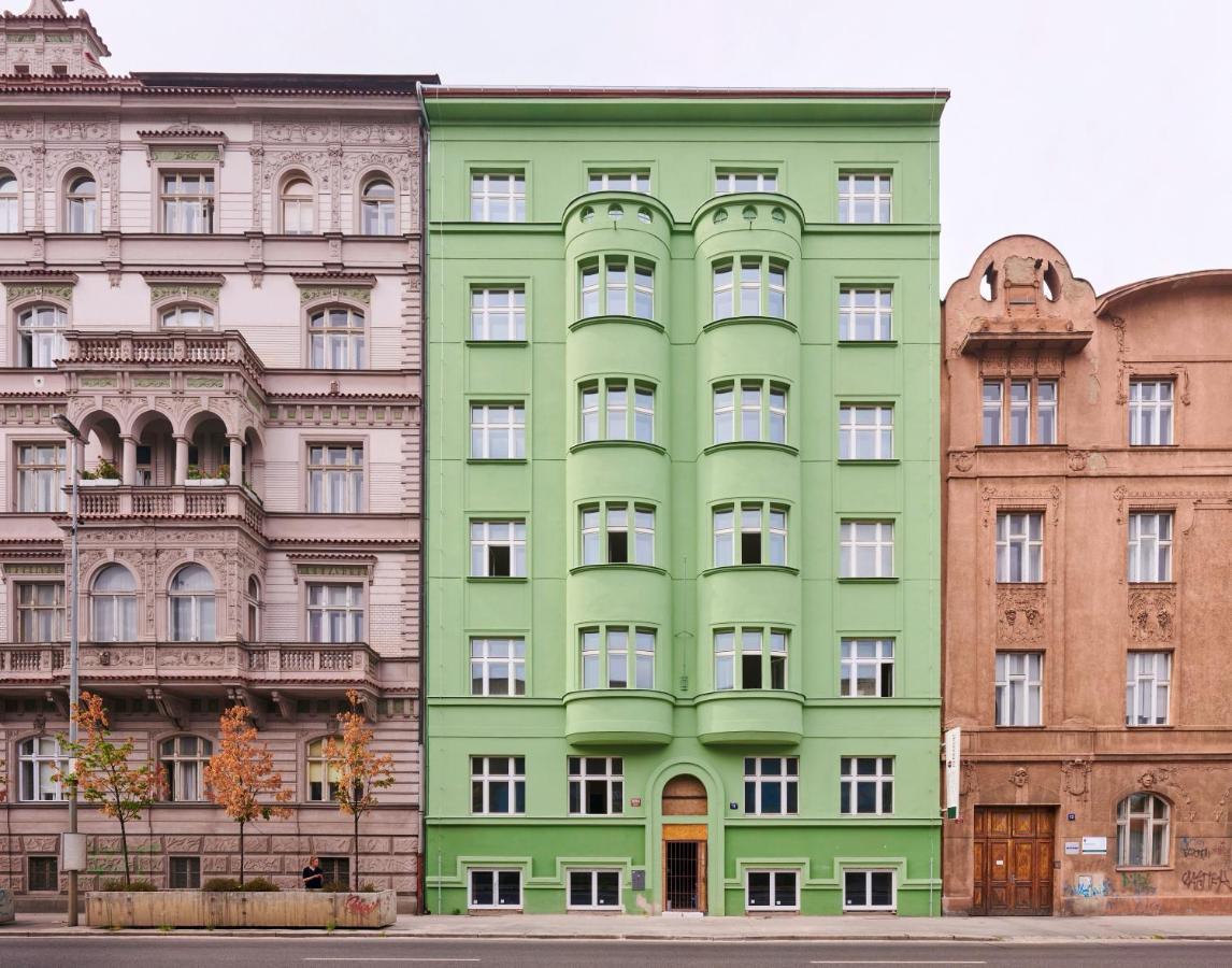 Apartamento Honest Smichov *